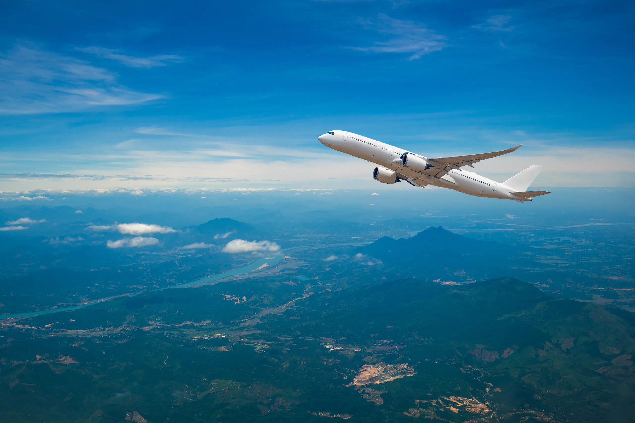 Global luxury transportation network across 350+ destinations
